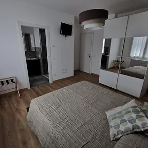 Desdema Nocleg ze śniadaniem