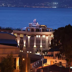 Hotel E' ****